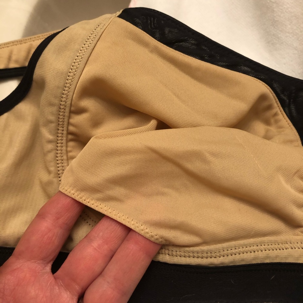 Lululemon Tata tamer bra black